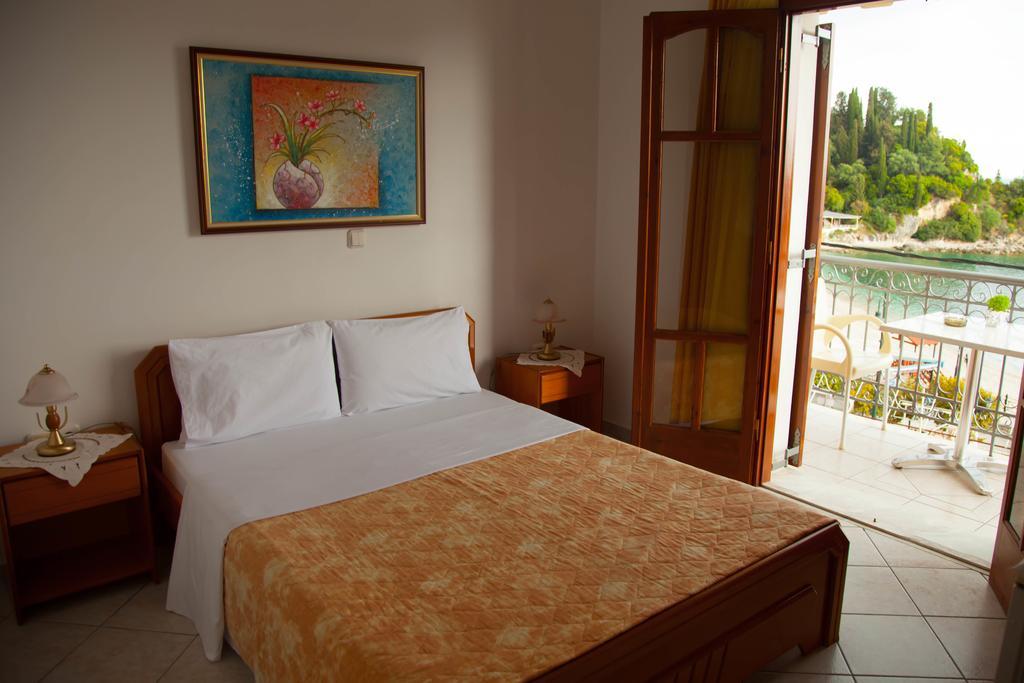 Avlonitis Rooms Parga Exterior foto